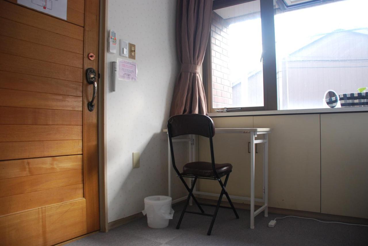 Tiny Guesthouse Umekoji 梅小路 Kyoto Exterior photo